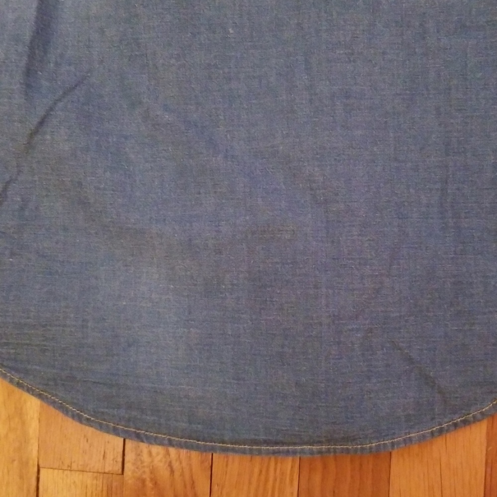 Blue jean button down long sleeved shirt - Picture 6 of 6